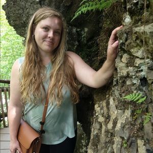 Meet your Posher, Carly